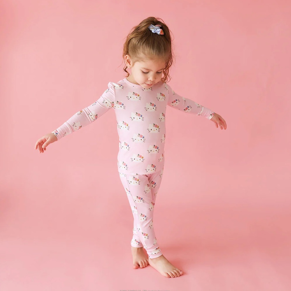 BNIB Posh Peanut Hello Kitty Pastel Pink Classic Pajama Set 5/6